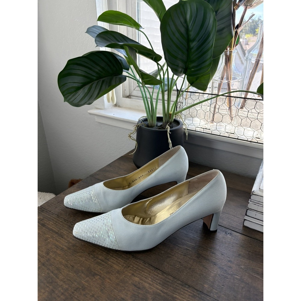 ST.JOHN NICOLE 8.5 Blue Silk Satin Pumps w/ Paillettes Italy Wedding 2.5" Heels